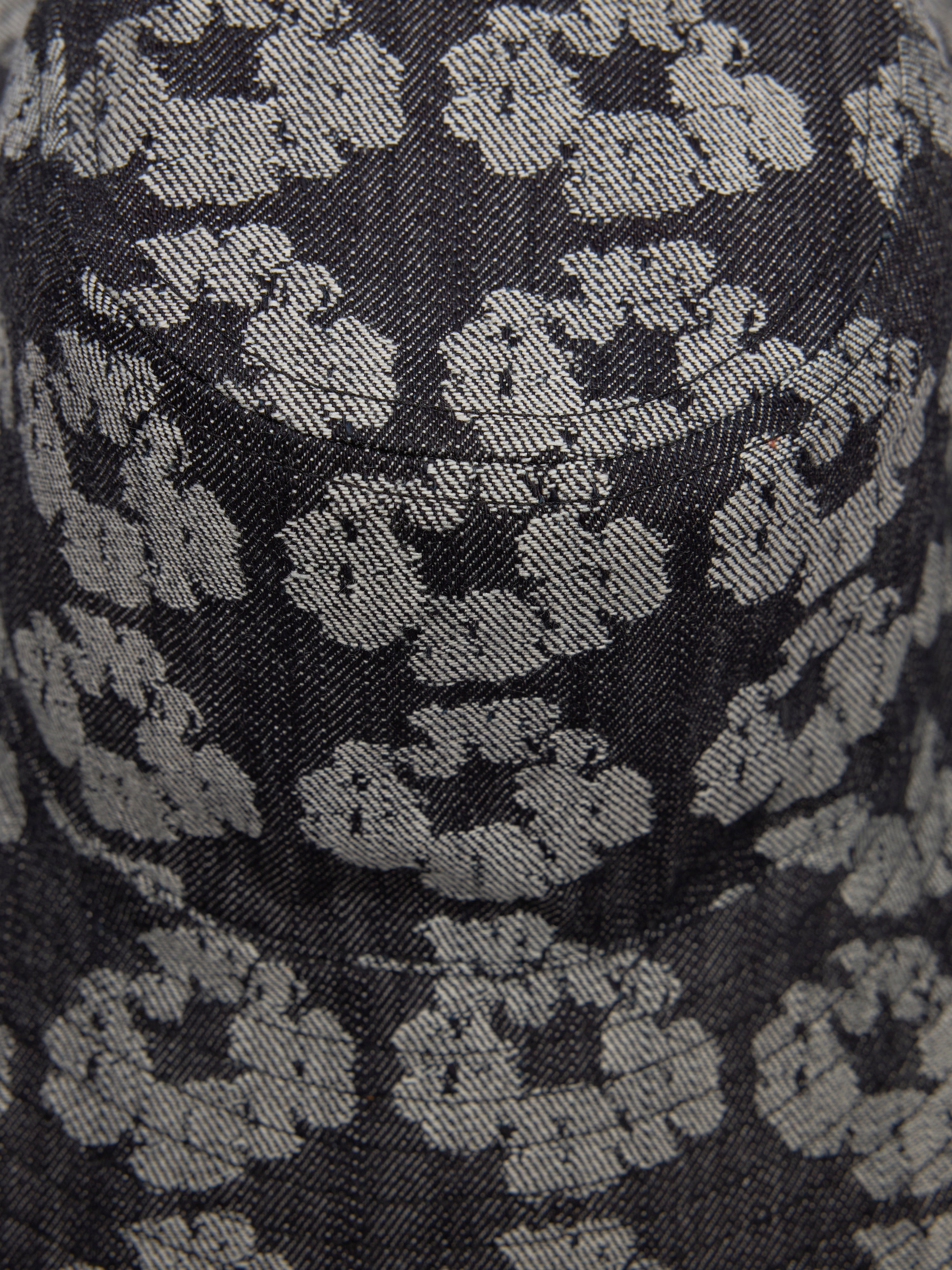 Jacquard Wreath Bucket Hat Washed Black