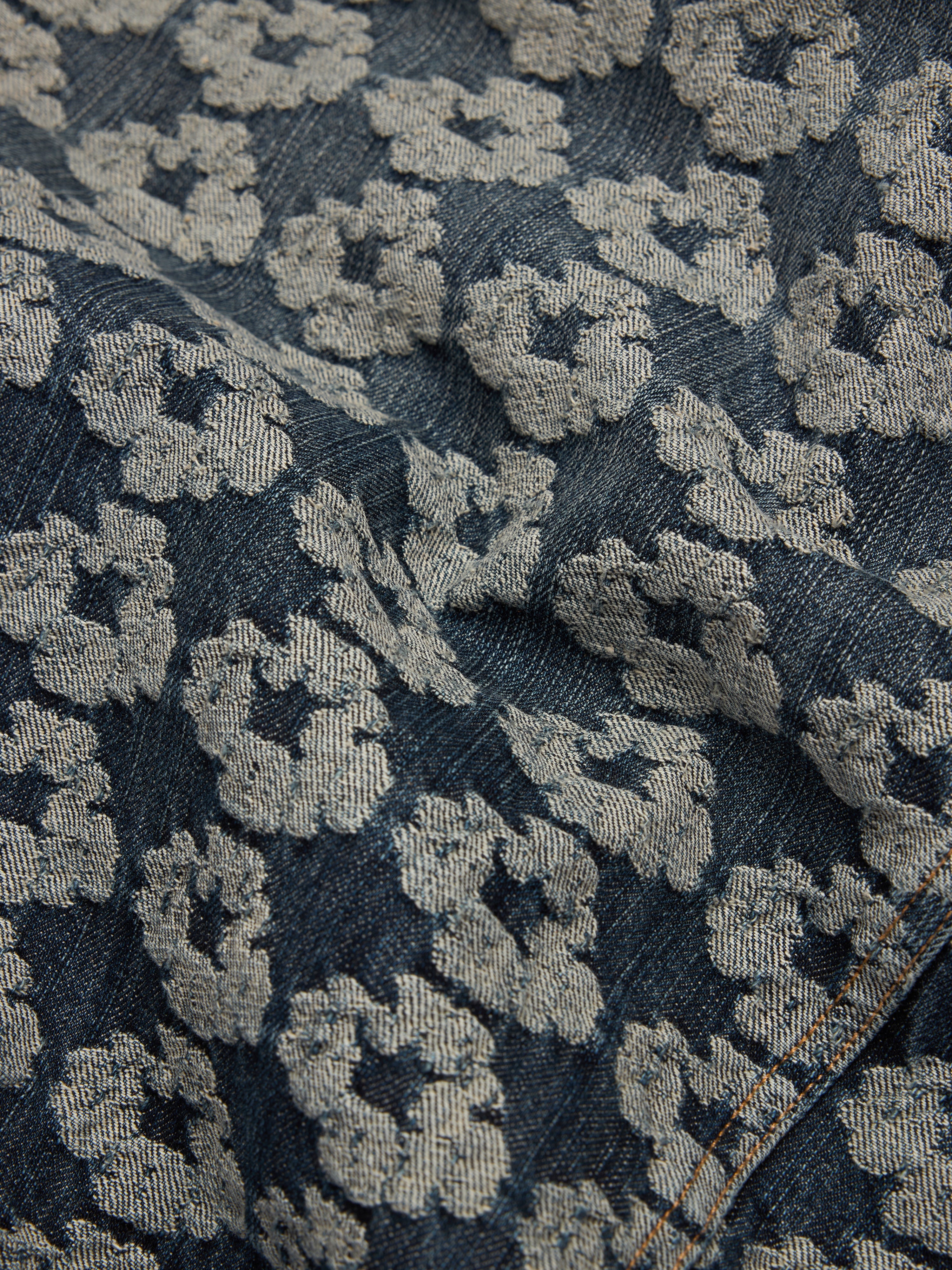 Jacquard Wreath Denim Jacket