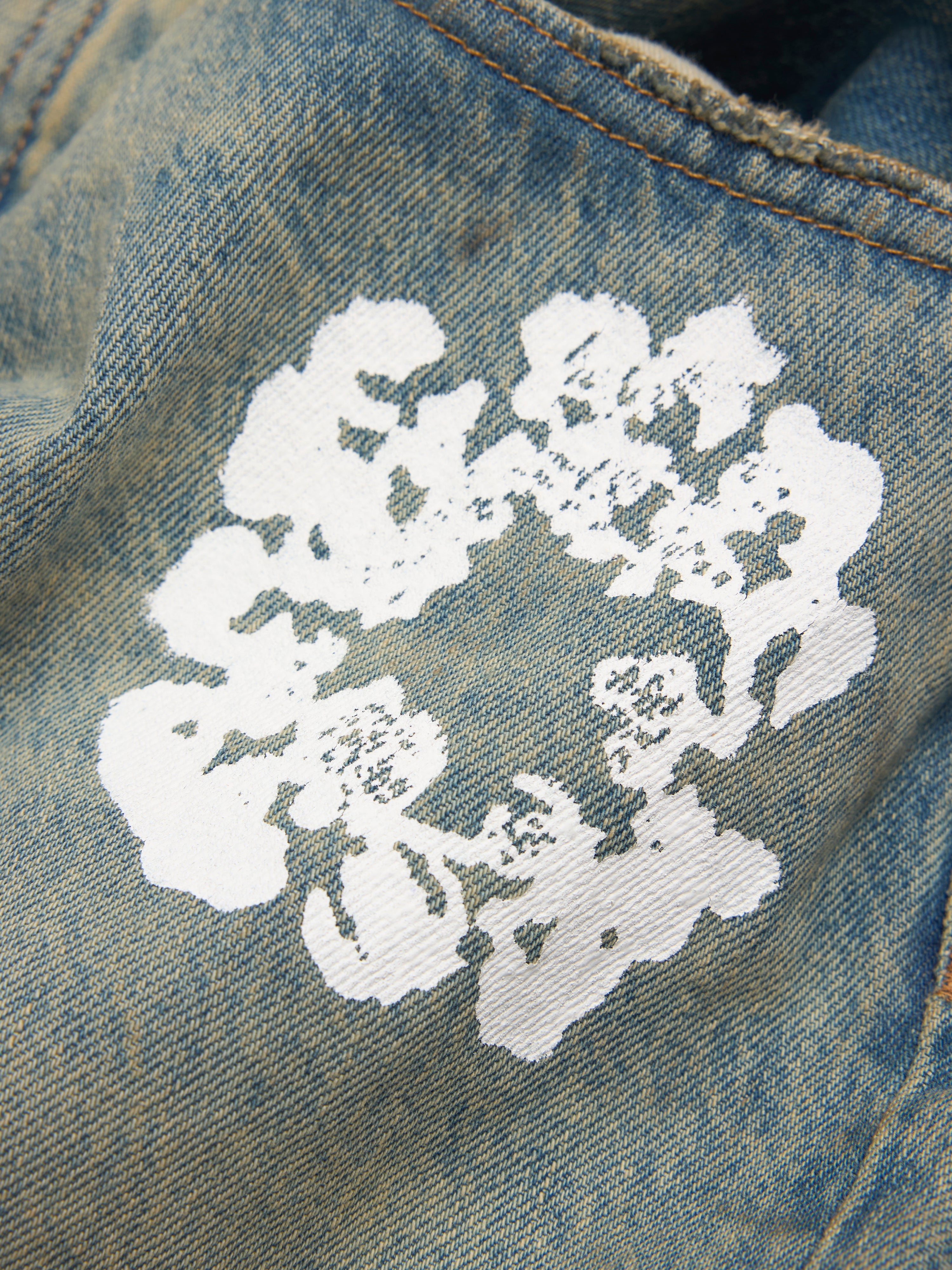 Straight Cotton Wreath Denim Pant Dirty Wash